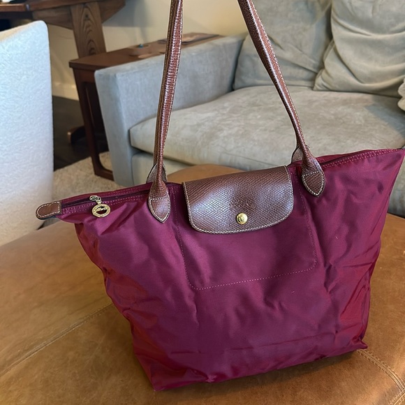 Longchamp Bags Longchamp Medium Le Pliage Nylon Shoulder Tote